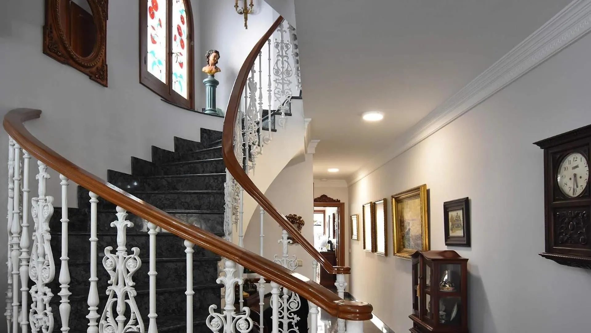 Ferienhaus Mit Privatpool Fuer 6 Personen Ca 299 Qm In Nerja, Andalusien Costa Del Sol 0*, Nerja