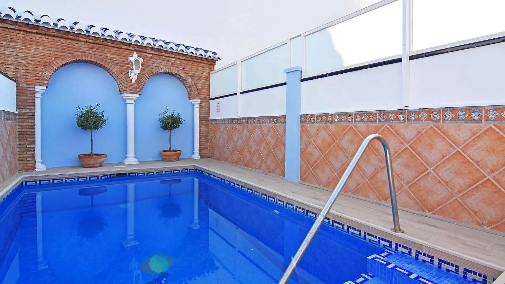 Ferienhaus Mit Privatpool Fuer 6 Personen Ca 299 Qm In Nerja, Andalusien Costa Del Sol Tatil Evi